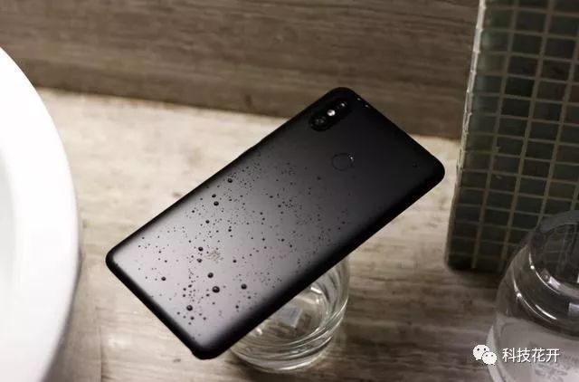 小米MAX4提前发布:7.2英寸超大屏+骁龙675