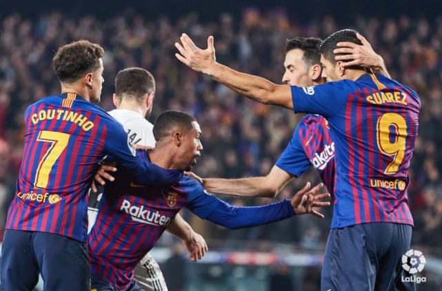 巴萨本该穿春节版中文球衣 却遭西班牙足协明