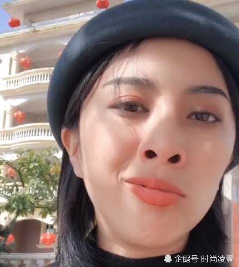 "耐克嘴"很火?当看到热巴的"月牙嘴",这才是真正像极了爱情