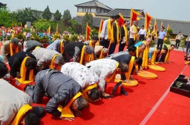 近百万日本人来中国认祖归宗,四种目的,其中有两种不怀好意!