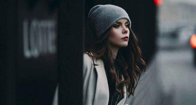 心理学:哪个女孩比较酷?测你是不是一个清高的人?