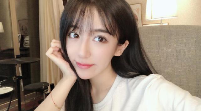 呆妹儿和智勋闹矛盾水友刷对方名字直接被封1年