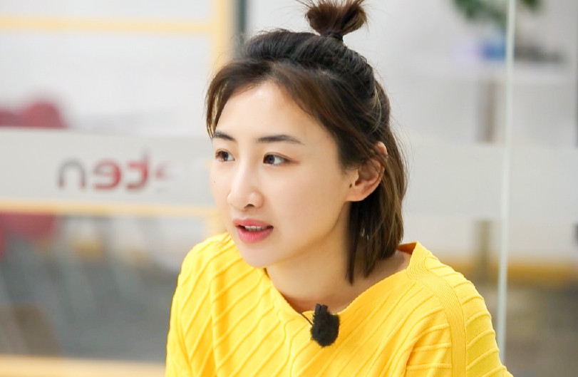 继何雯娜后,又一嘉宾退出《我家那闺女》,新来