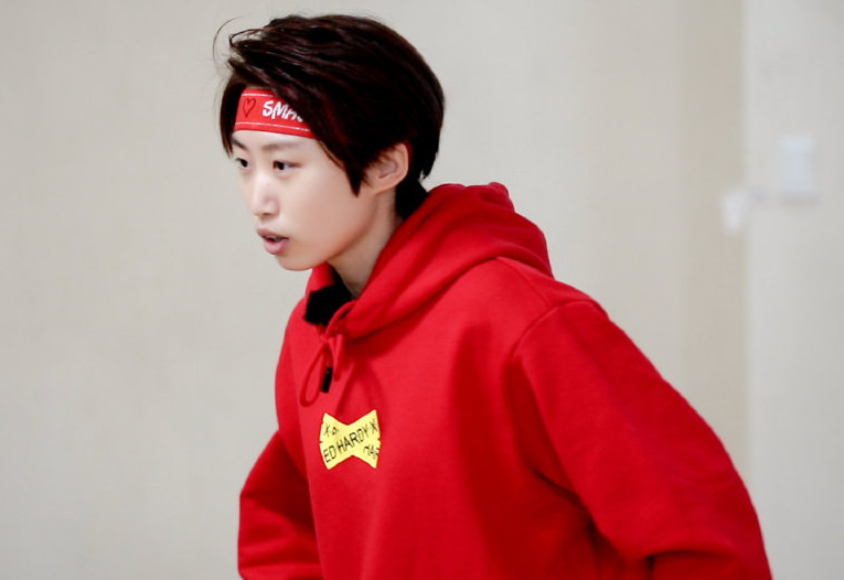 继何雯娜后,又一嘉宾退出《我家那闺女》,新来