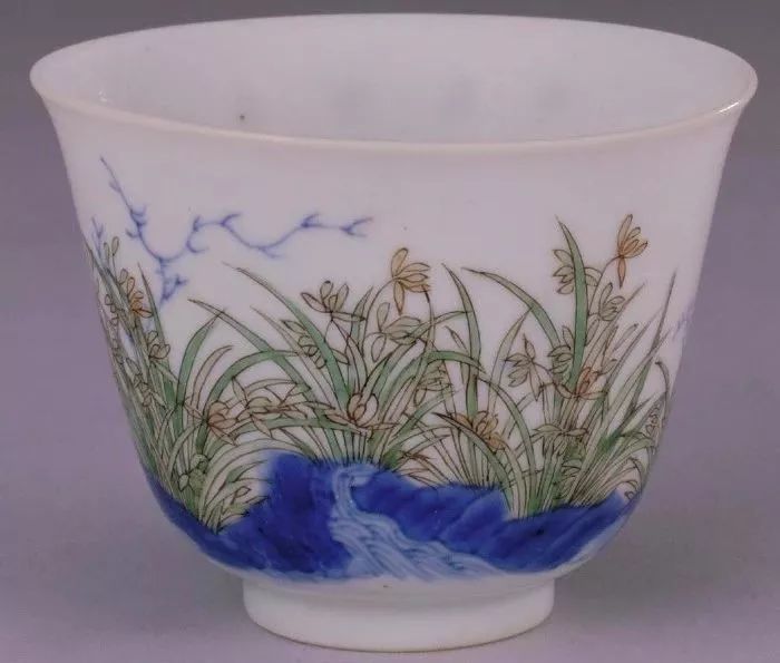 春风弄日来清书,夜月凌波上大堤2月玉兰金英翠萼带