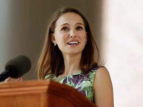 今日话题 | 在中国,明星搞"学霸人设"还是小心点为好