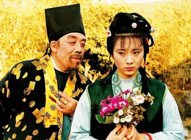 贾府|《红楼梦》里贾府是怎样过重阳节的？