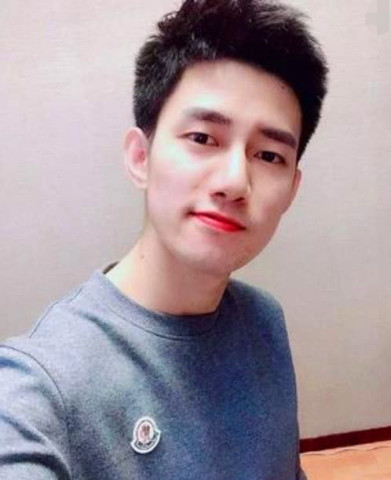 yy一哥阿哲健身照爆出,网友见状秒变小迷妹!天佑:比我还差点
