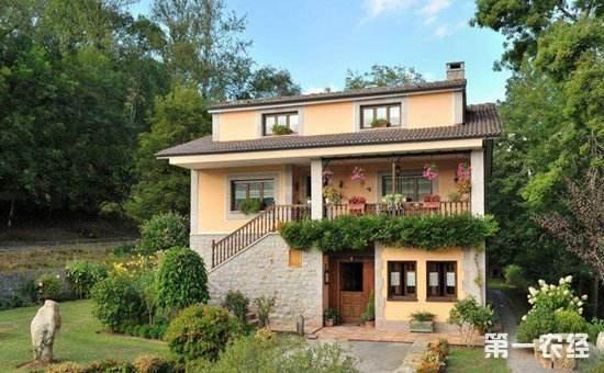 年入60万还算贫穷家庭太扯 有套房子是小康目