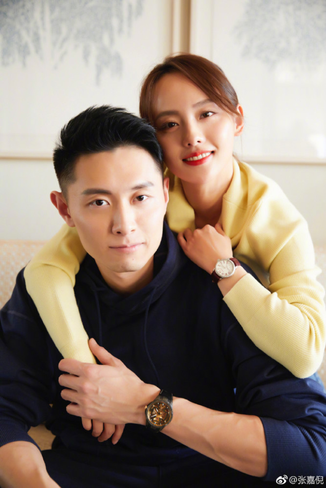 张嘉倪情人节秀恩爱,结婚四年没有婚礼至今叫