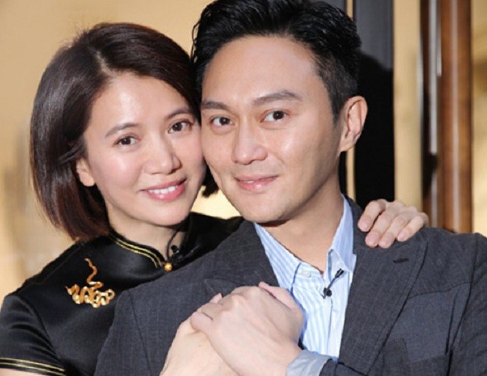 张智霖的前女友,分手后嫁给过气演员,如今儿子