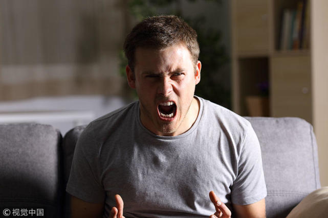 4,总发脾气,中医里讲"肝主情志",心情不好,经常生气会伤肝,情绪没有