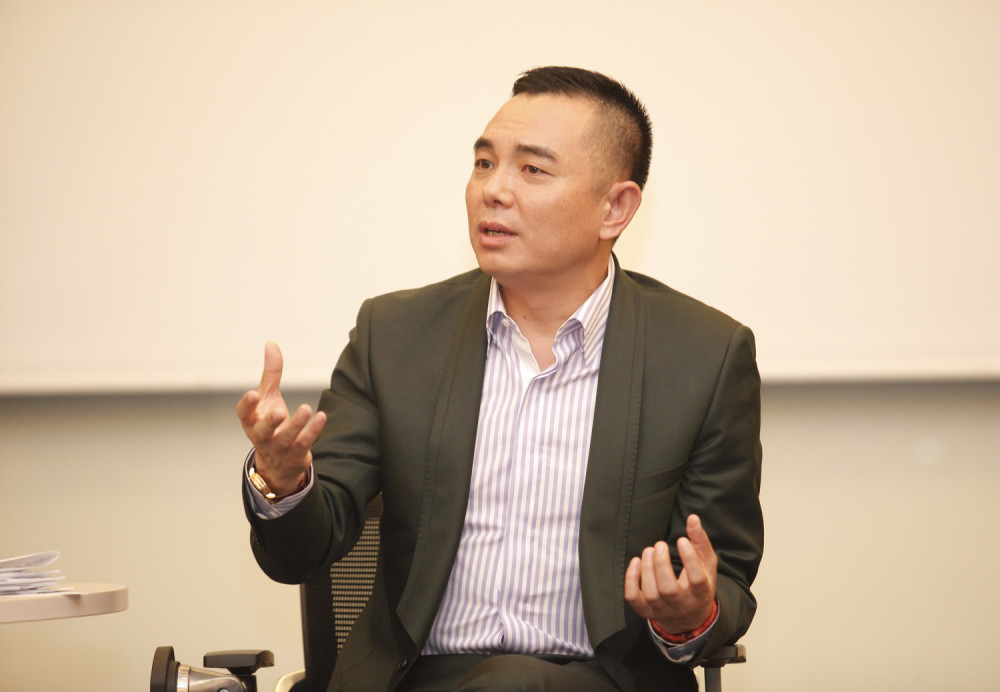 破产后李湘离开了他，现身家30亿首谈李湘，13字回应令人心寒（组图） - 6