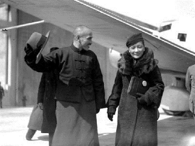 宋美龄去世后,为何不愿回台湾与蒋介石合葬,原