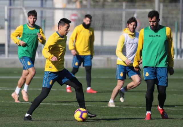 西班牙人公布战瓦伦大名单:武磊再次入选 有望