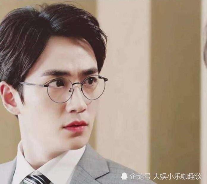 朱一龙去年唱的歌又在抖音大火,看了其中的歌