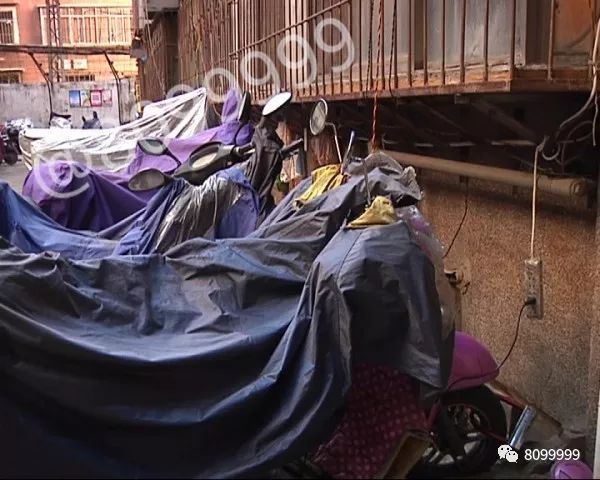 动车违规停放充电可拨打96119、12345电话举报