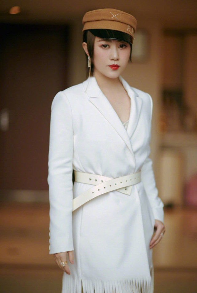 马冬梅原来这么时尚当马丽穿上白色流苏裙简直不要太美