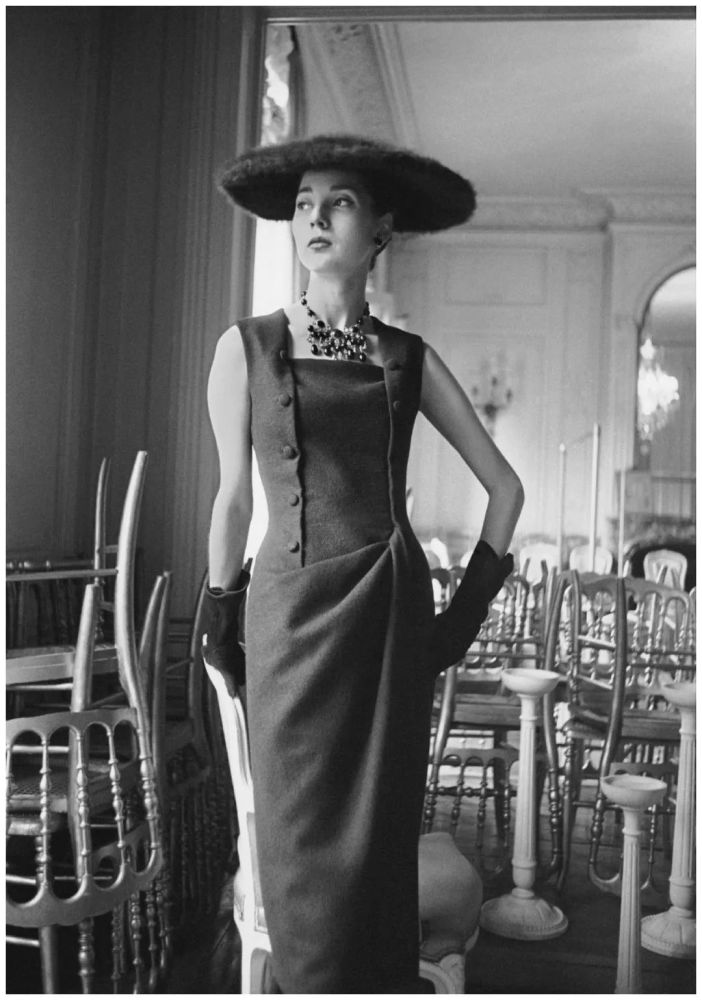 迪奥是20世纪伟大的服装设计师，终身未婚，却是最懂女人的男人