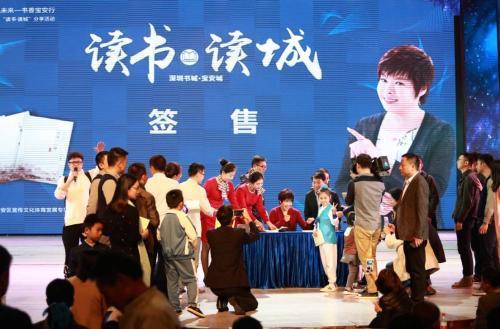 于丹现状曝光:从万人追捧到全体封杀,如今