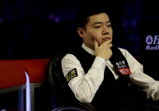 斯诺克职业排名丁俊晖下滑至第9 塞尔比榜首罗