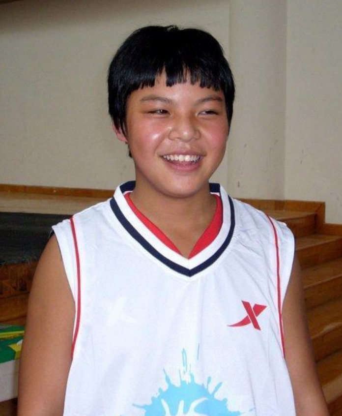 曾经的"篮球神童"后来如何?曾2分钟投进44个三分破世界纪录