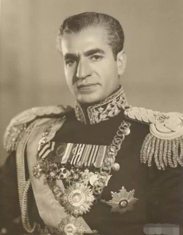 最近委内瑞拉为什么会出现政变?为什么美国会