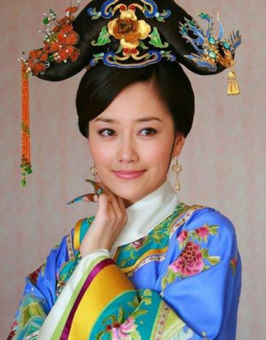 在这一版本中的"令妃娘娘"是陈莉所饰演,不过由于娟子饰演