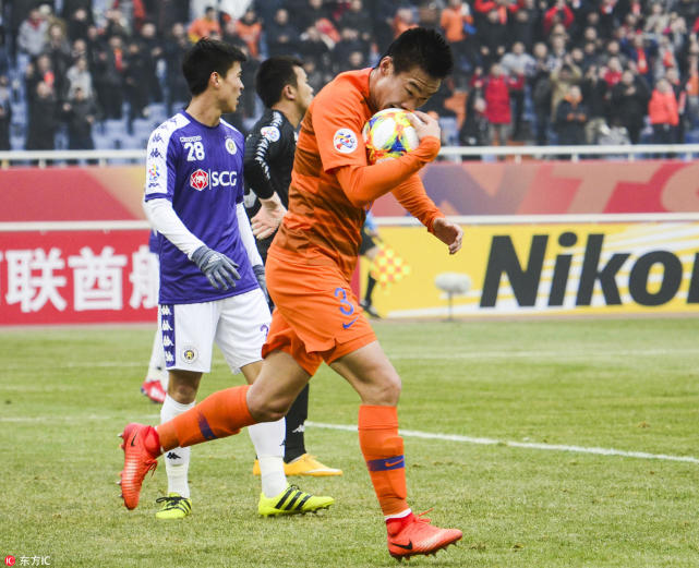 越南球队比鲁能强在哪?刘军帅:防守确实很吃力