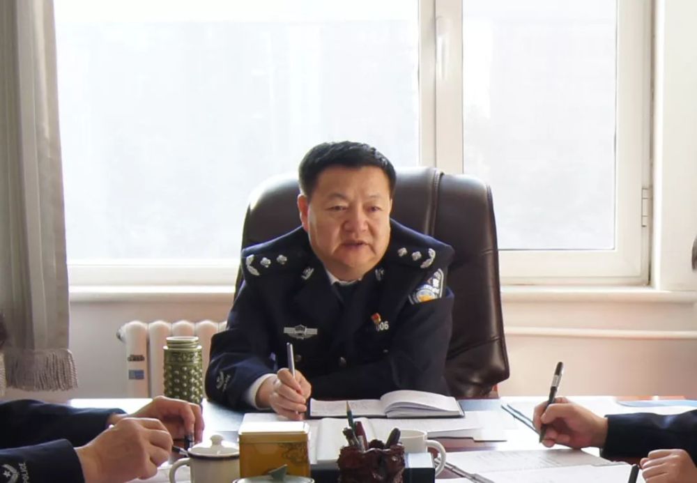 呼禾副厅长听取政治部宣传处重点工作汇报