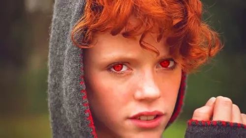 5,红色眼睛黑眼睛实际上根本不是黑色的,因为真正的黑眼睛不存在,我们