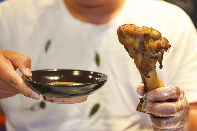 脂肪肝患者可以吃肉吗?医生嘱咐:坚持四点,别