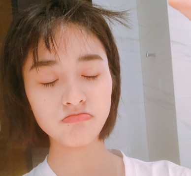 沈月分享懒人减肥法,一个月瘦20斤,只因戒掉0