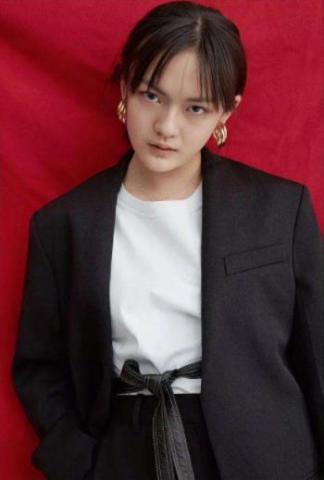 14岁影后文淇宣布解约?原因竟是公司的不公平对待?