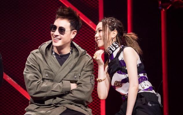 邓紫棋与潘玮柏在线吵架?吃瓜群众看着却觉得俩人互动有点可爱