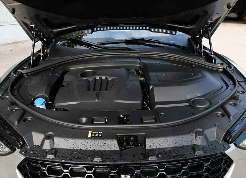 这款国产车要火,100万外观80万配置50万内饰