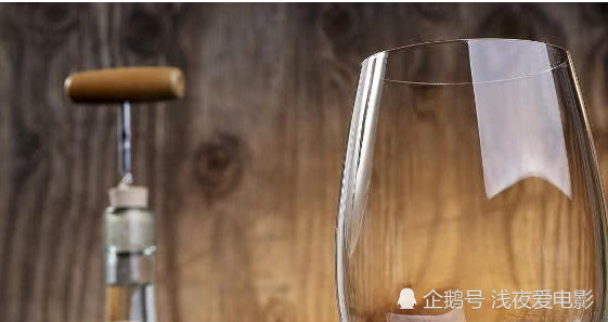 坚持每天喝一杯白酒,二十年后会怎样?看完