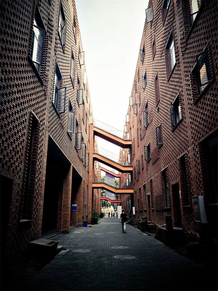 虎溪公社建筑总面积5.