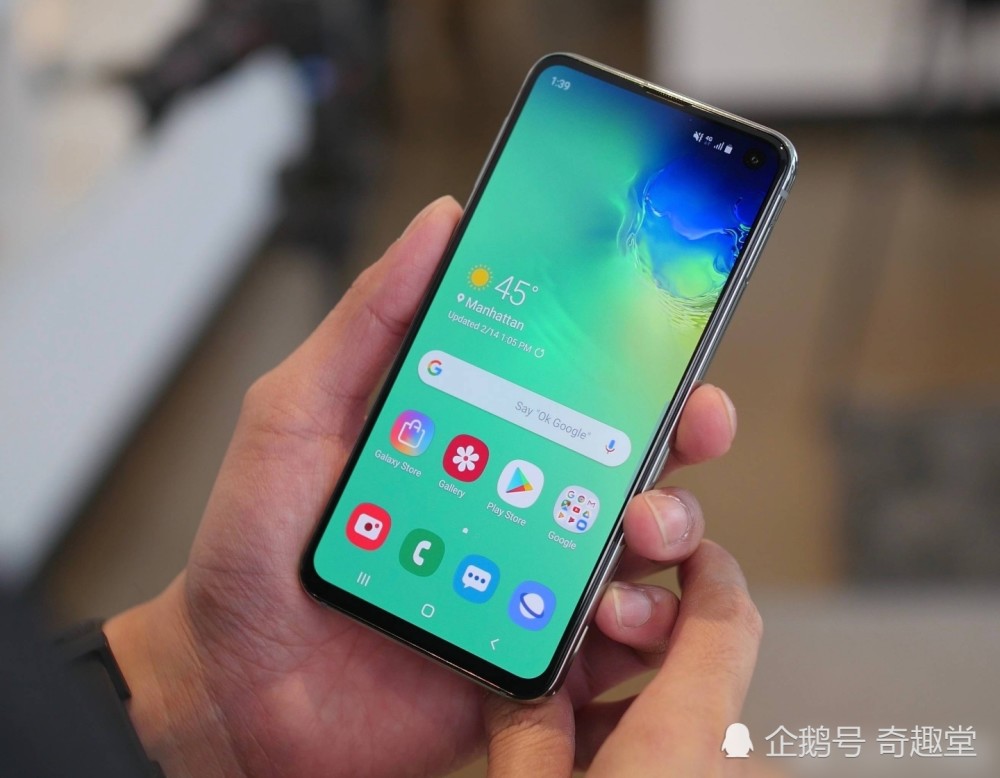 三星s10青春版还挺别致?这应该是三星目前最好看的手机吧!