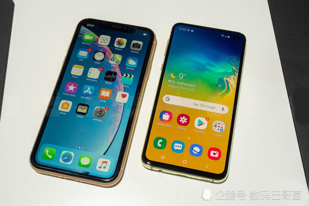 三星s10e/苹果xr真机对比:5300元买哪款更值?