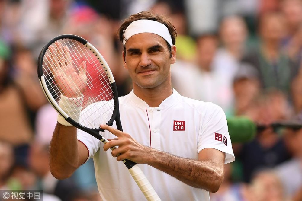 费德勒在去年转投优衣库