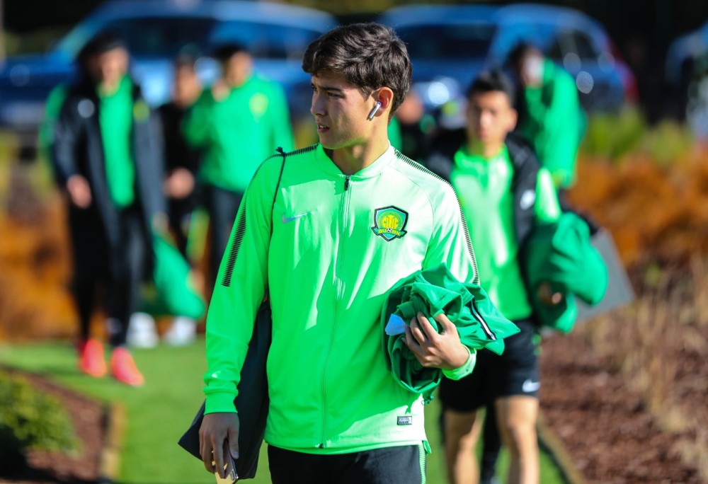 侯永永:中国队友的水平很高 希望能拿一两个冠