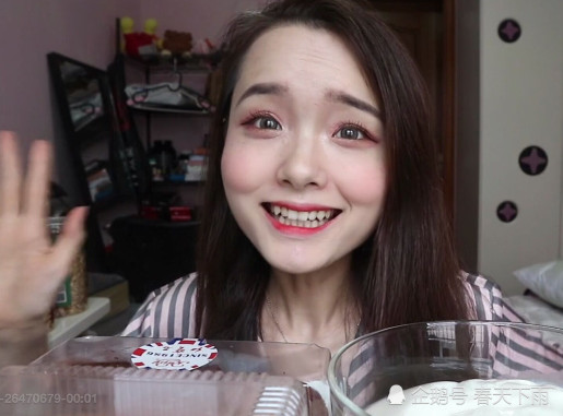 吃播阿尤吃1000元腐烂龙虾?一边吃一边说好香