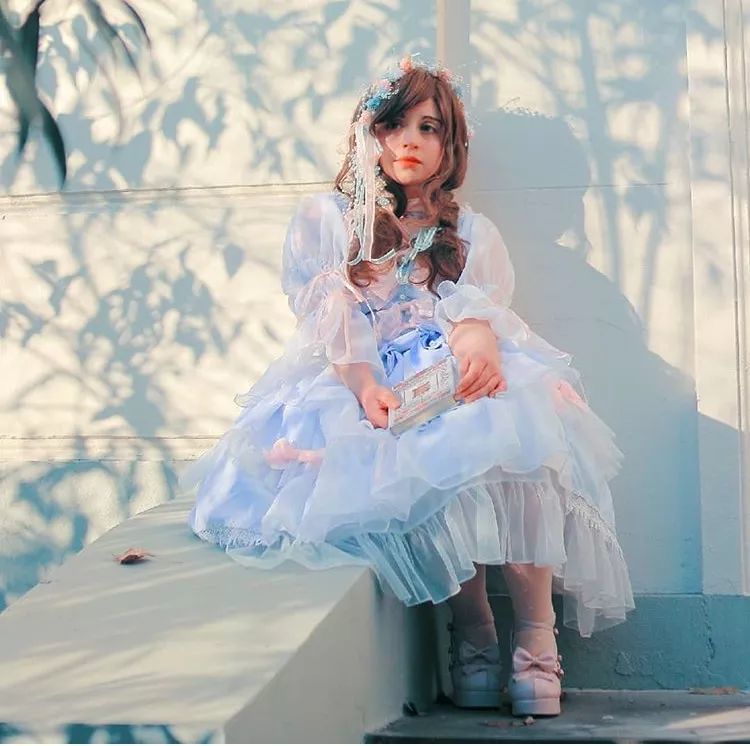 灵魂拷问:胖女孩真的不适合穿洛丽塔洋装吗?