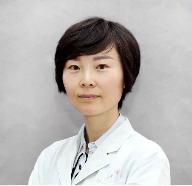 体视网膜及眼科常见病眼科学硕士,师从北京同仁医院眼底病专家段安丽