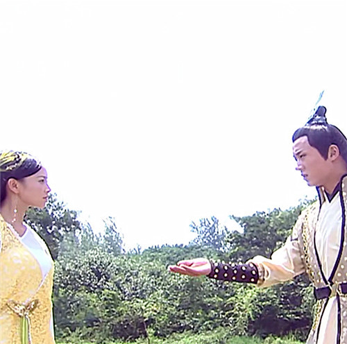 欢天喜地七仙女金吒和黄儿谁先动的心这一幕告诉你答案