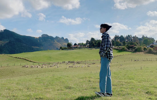 锡纸烫好看不假但是费启鸣告诉大家颜值低的人不要尝试