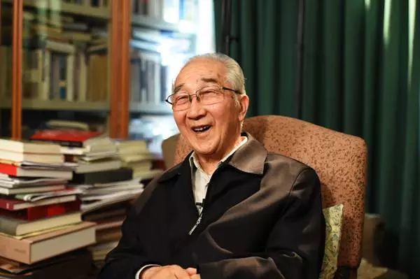 央美老院长靳尚宜丨素描教学不能儿戏