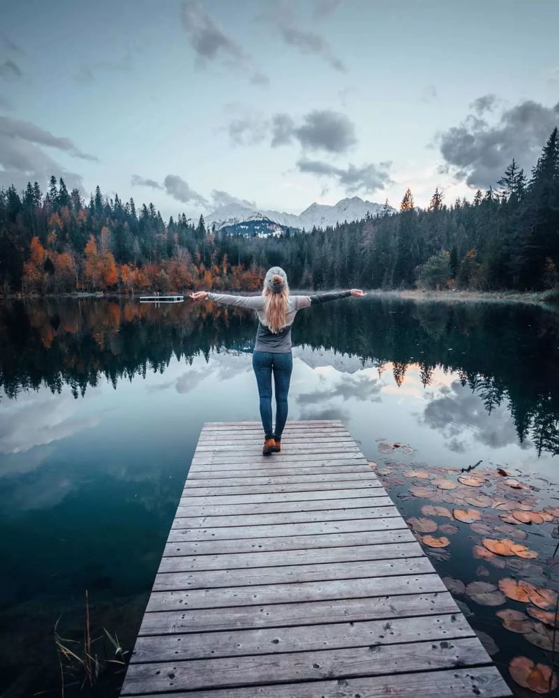 分享拍背影的8种方法不愁给女友拍不出好照片