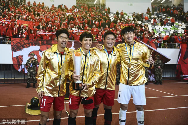 吕文君直言发4位数红包不算大 早被颜骏凌看好